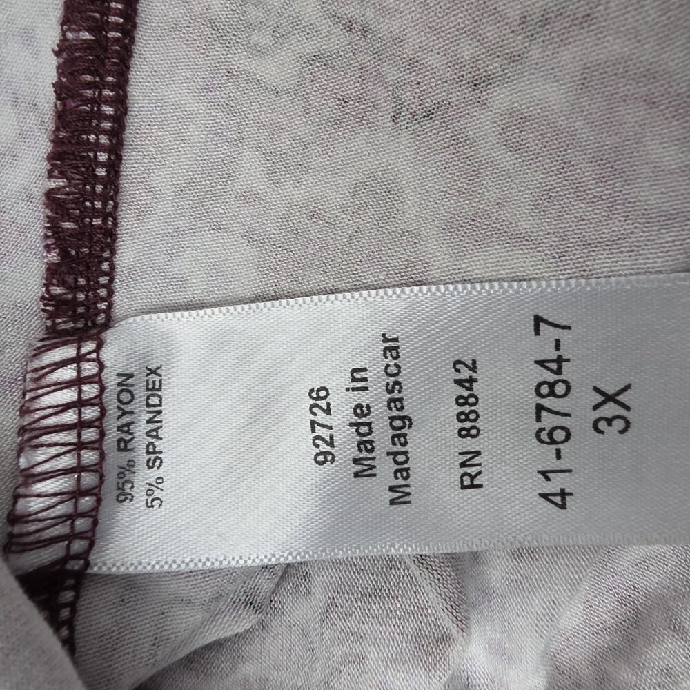 Catherines Shirt Womens 3X Purple Medallion Print Rayon Knit Keyhole Top Boho - Picture 7 of 10